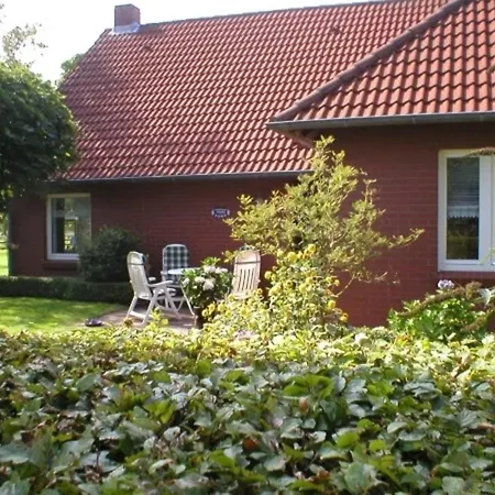 Holiday home Am Kleeweg Osteel